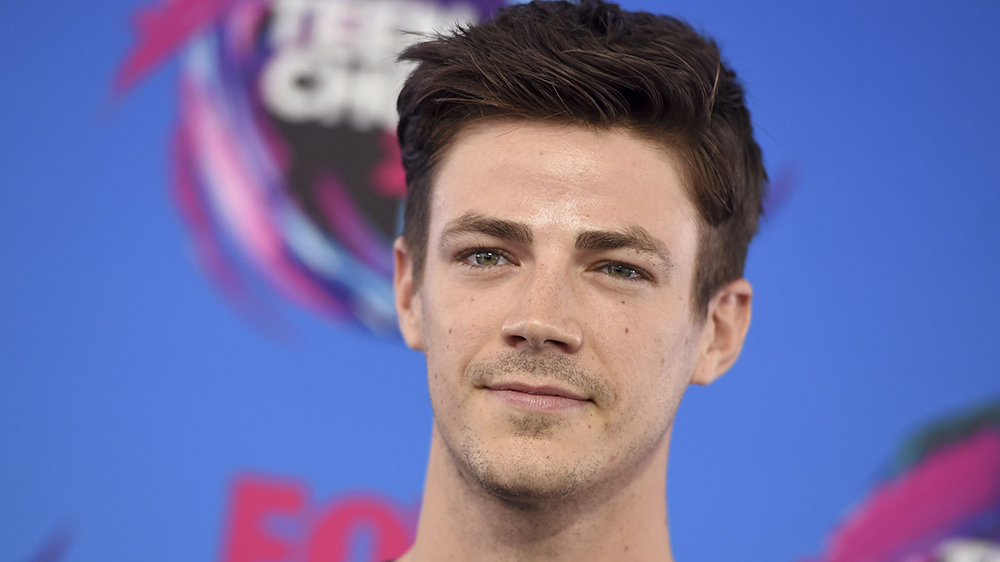 Grant Gustin Age, Height, Weight, Girlfriend, Net Worth & Bio